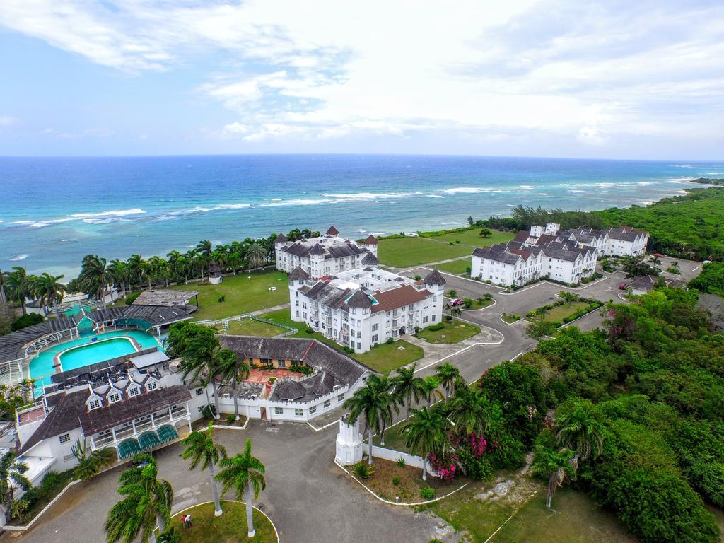 Seacastles By The Beach/Pool Montego Bay Eksteriør bilde